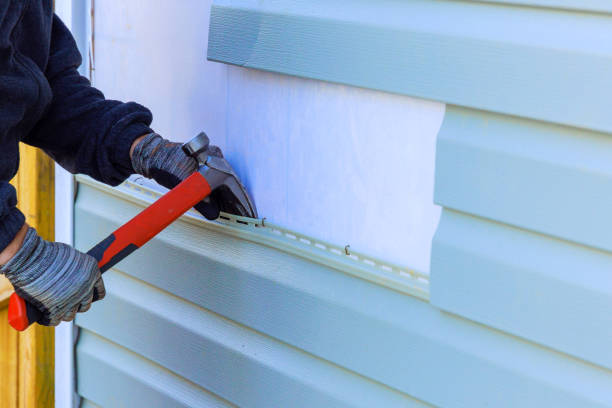 Reliable Siding Repair contractor in Oakland, FL by Creative Siding